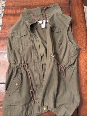 Sebby Olive Utility Jacket Vest